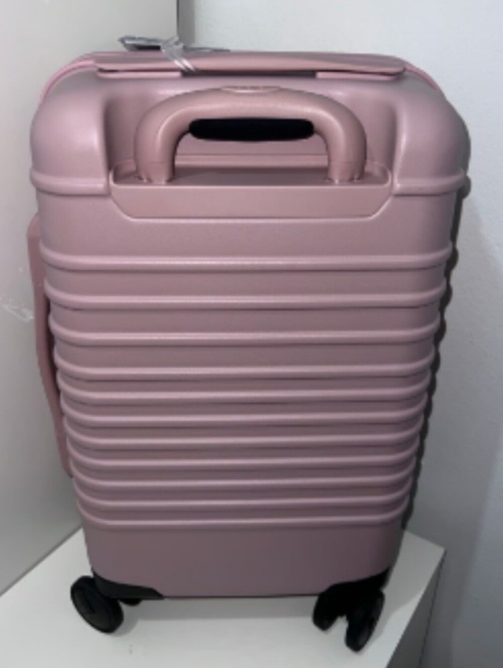 BEIS Small Carry-On Roller Atlas Pink NWOT - Picture 4 of 15